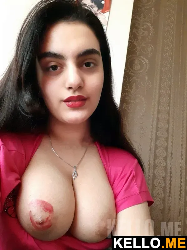 Photo 7 in Beautiful Indian Girlfriend Kissing Her Own Big Boobs Pics