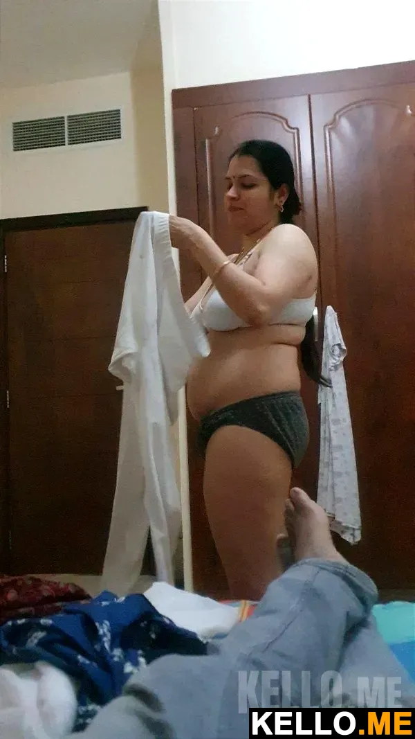 Photo 8 in Nude Selfies  Fucking Pics Of Sexy Delhi Bhabhi