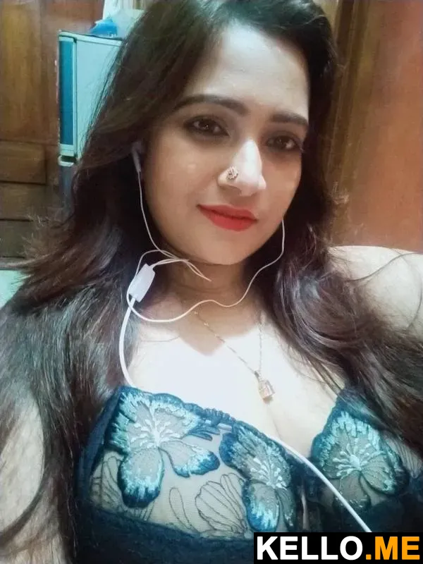 Photo 5 in Beautiful Bangladeshi Bhabhi Big Boobs Pics For Ex Bf 1