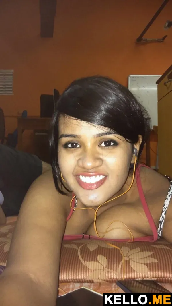 Photo 2 in Beautiful Indian Girlfriend Boobs Sucking  Blowjob Photos With Bf