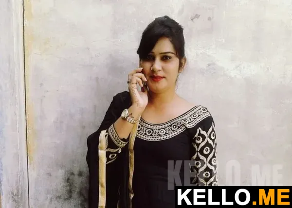 Photo 4 in Newlywed Patna Wife Poses Naked For Hubby On Honeymoon