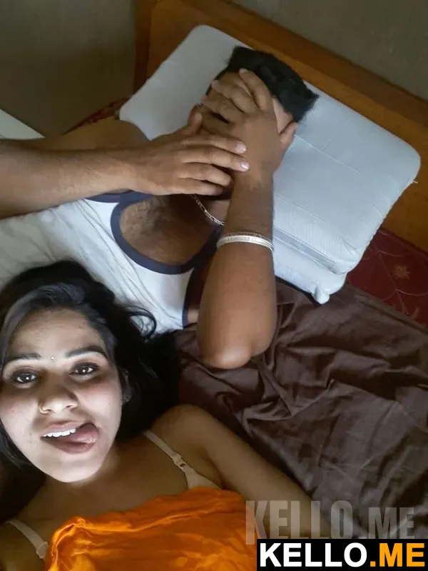 Photo 12 in Newlywed Patna Wife Poses Naked For Hubby On Honeymoon