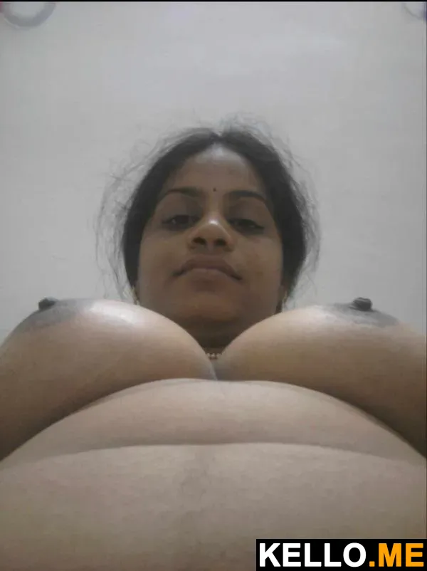 Photo 6 in Sexy Nude Tamil Housewife Exposing Her Big Boobs