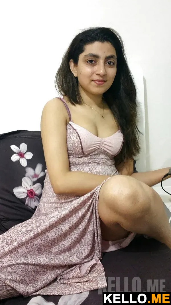 Photo 3 in Hot Pakistani Bhabhi Evergreen Boobs And Pussy Pics